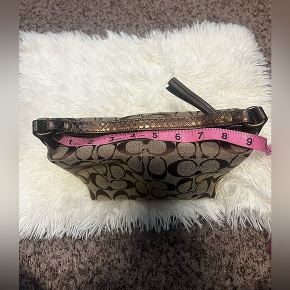 Coach Purse - Picture 14 of 16